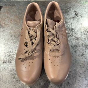 SAS Mocha Lace-Up Sneakers